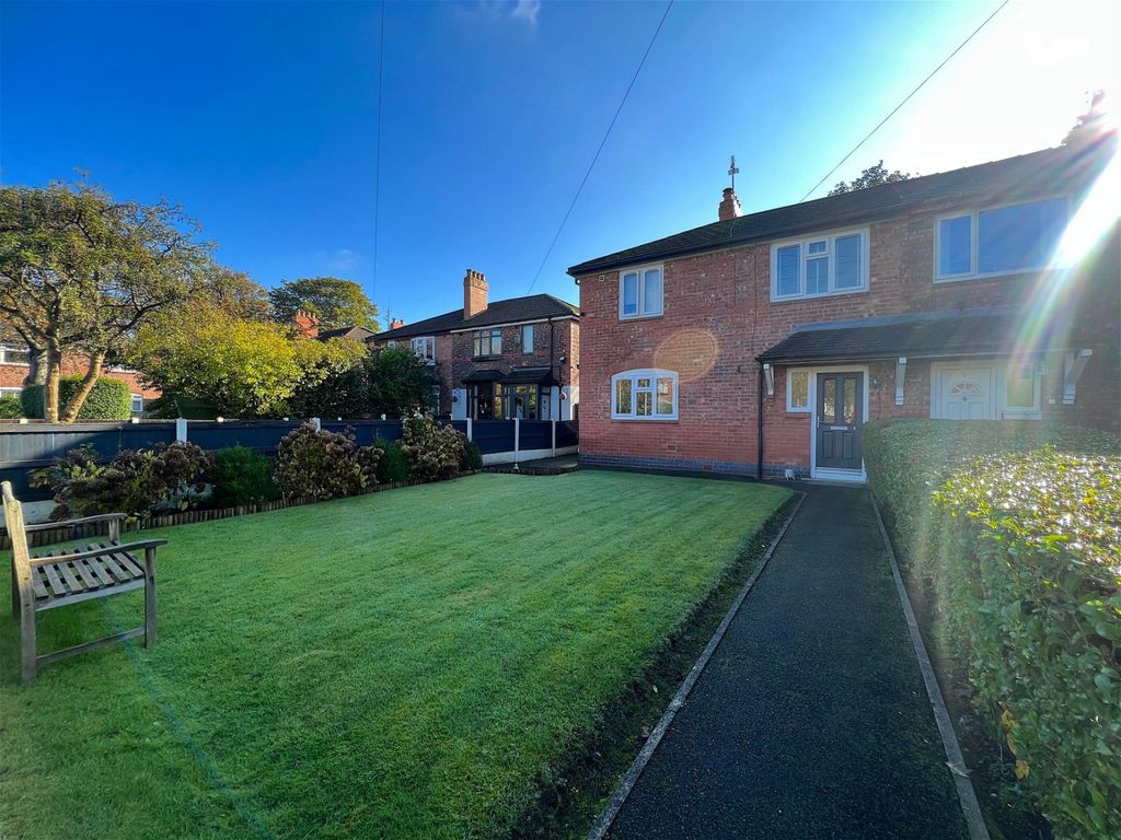 3 bed semidetached house for sale in Robertshaw Avenue, Chorlton Cum