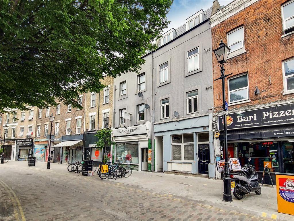 2 bed flat for sale in Battersea High Street, London SW11 Zoopla