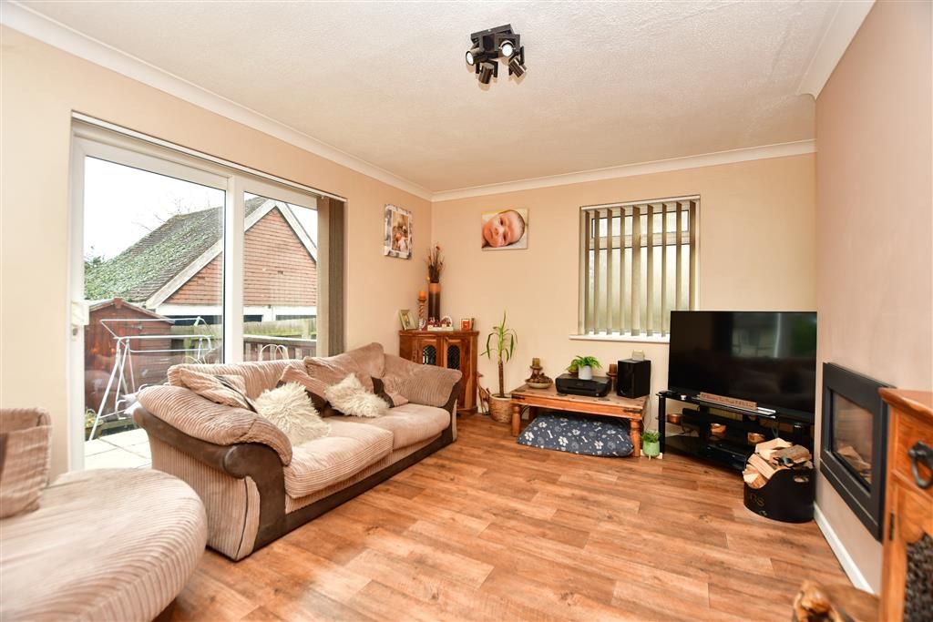 3 bed bungalow for sale in Maidstone Road, Wigmore, Gillingham, Kent