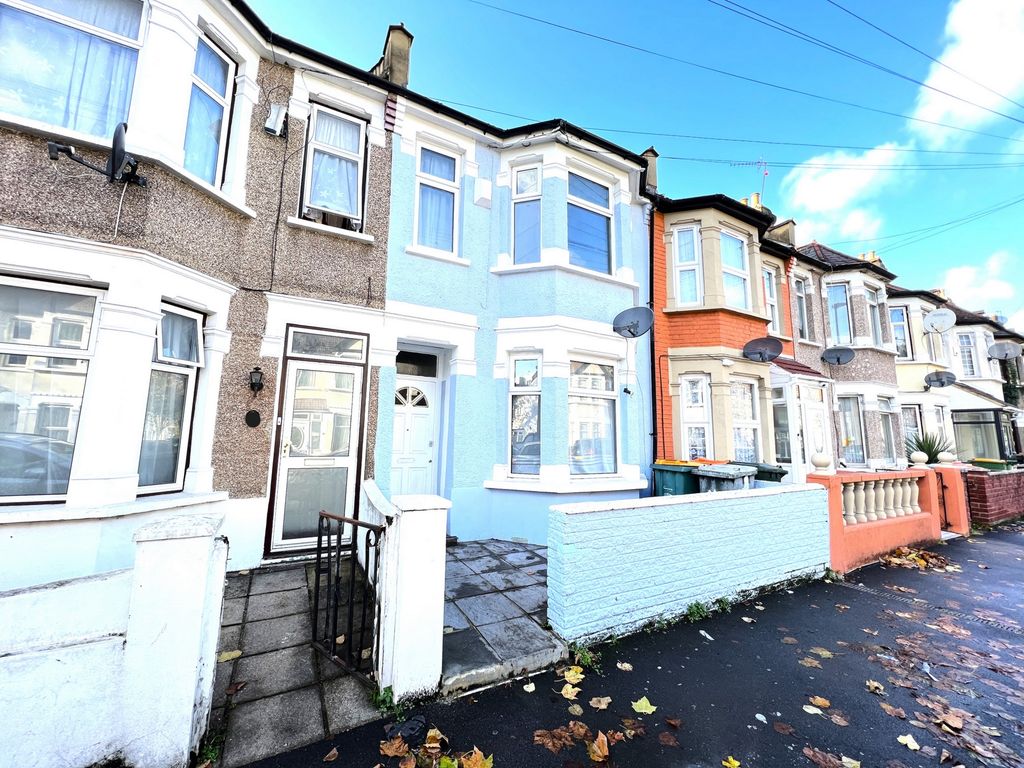 4 bed terraced house to rent in Streatfeild Avenue, East Ham E6 Zoopla