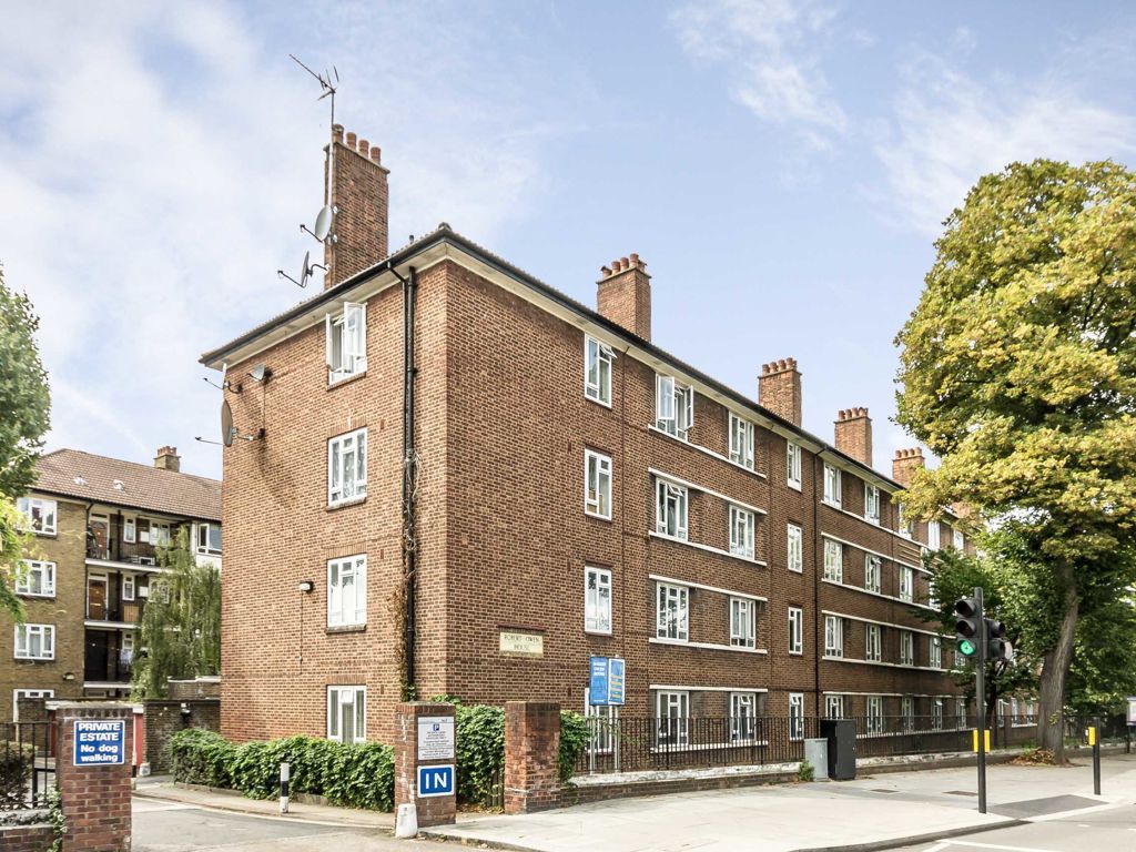 3 bed flat to rent in Fulham Palace Road, London SW6 Zoopla