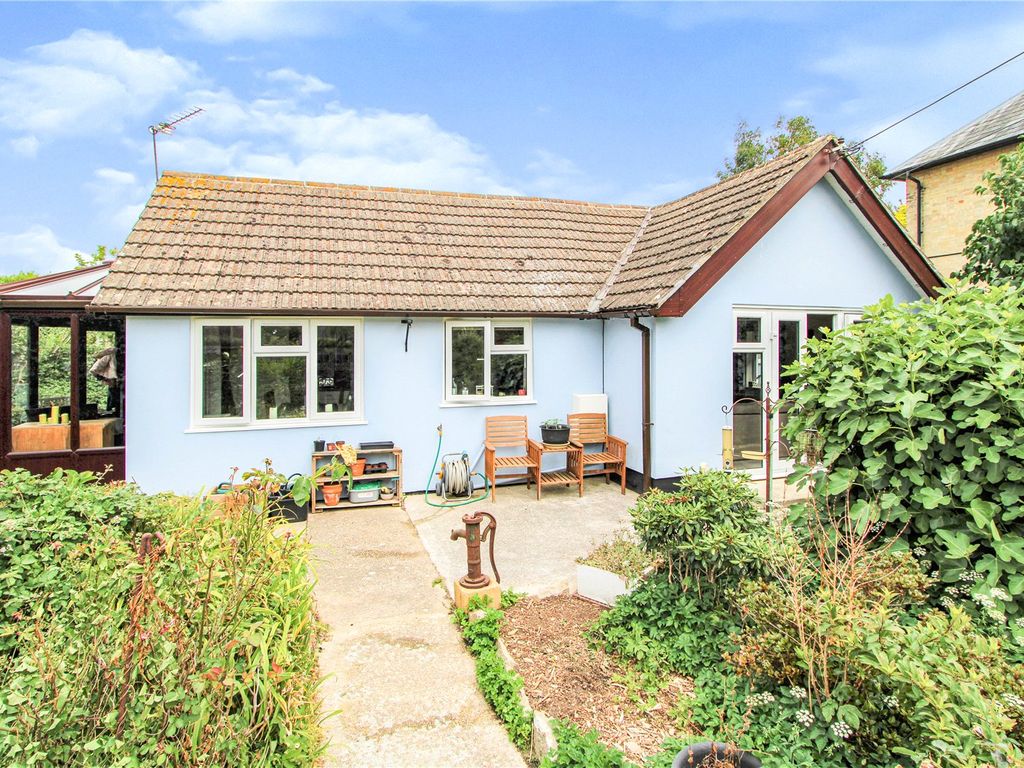 3 bed bungalow for sale in Lepe Road, Langley, Southampton, Hampshire