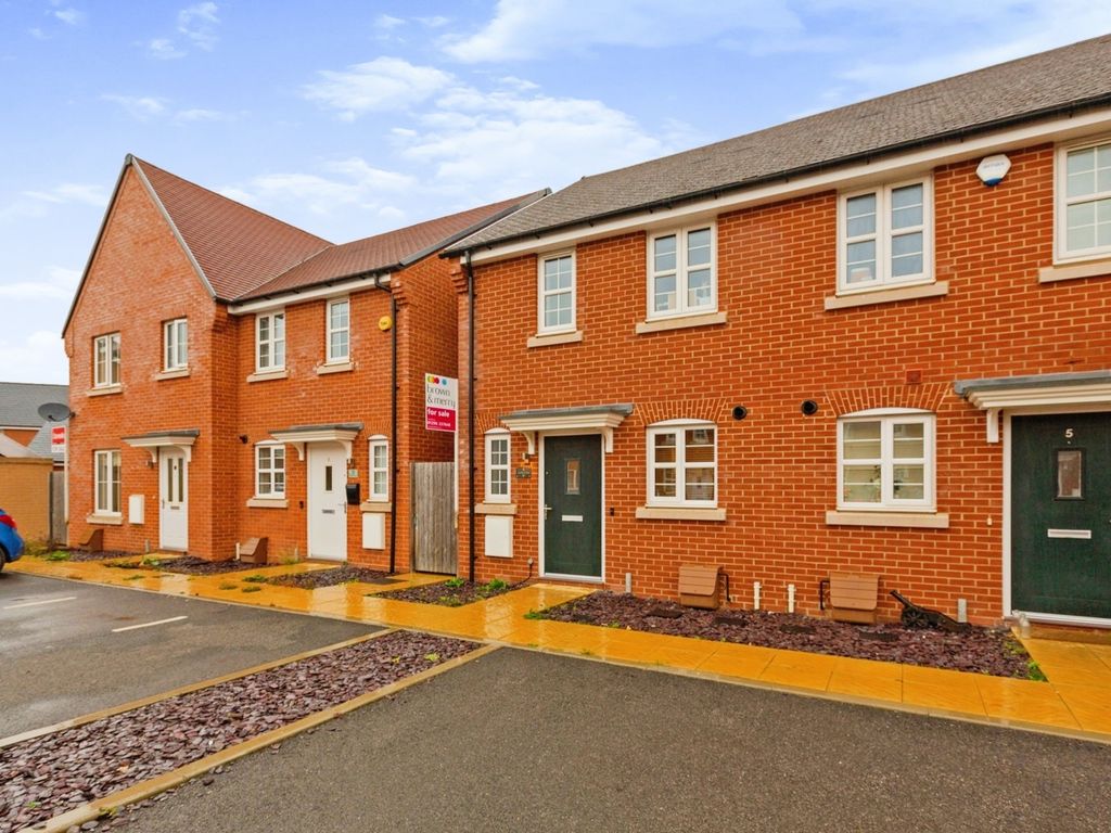 Apollo Close, Aylesbury HP18  