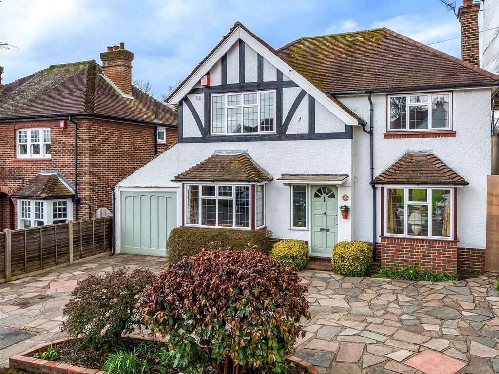 3 bed detached house for sale in Christ Church Mount, Epsom KT19 Zoopla