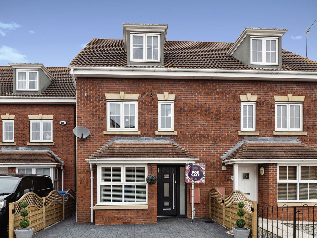 5 bed semidetached house for sale in Cooks Gardens, Keyingham HU12 Zoopla