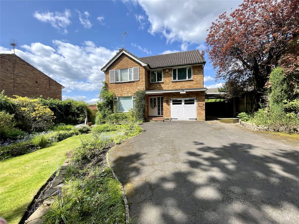 4 bed detached house for sale in Camberley, Surrey GU15, £600,000 Zoopla