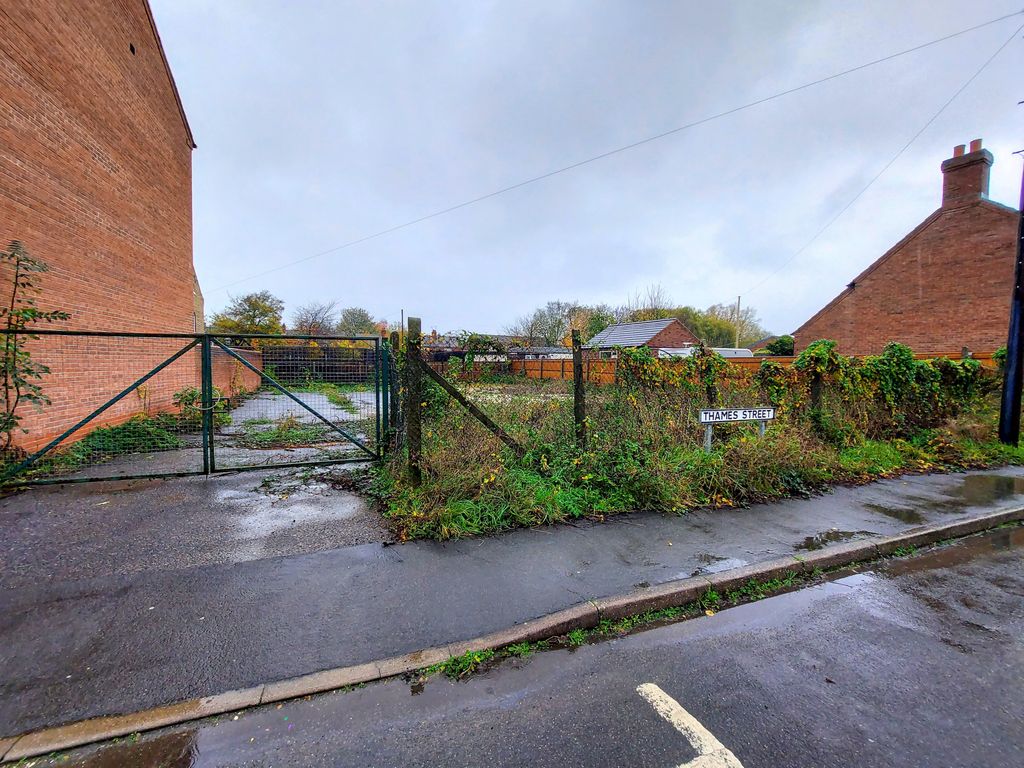 Land for sale in Thames Street, Louth LN11 Zoopla