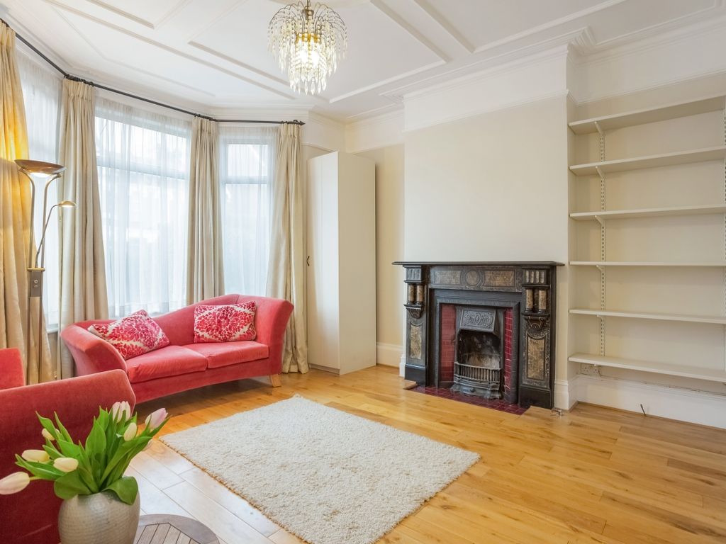 2 bed flat to rent in Warfield Road, London NW10, £2,995 pcm Zoopla