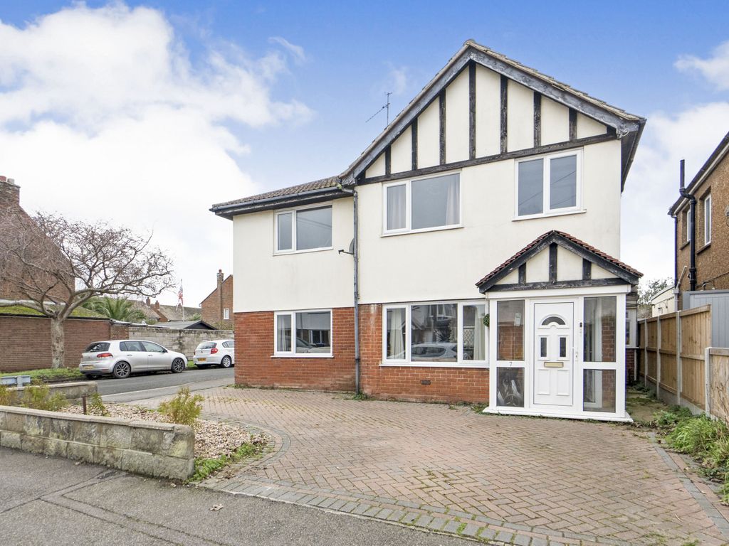 4 bed detached house for sale in Orchard Road, Margate CT9 Zoopla