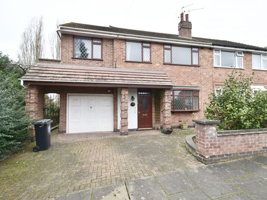 4 bed semidetached house for sale in St. Helens Drive, Leicester LE4