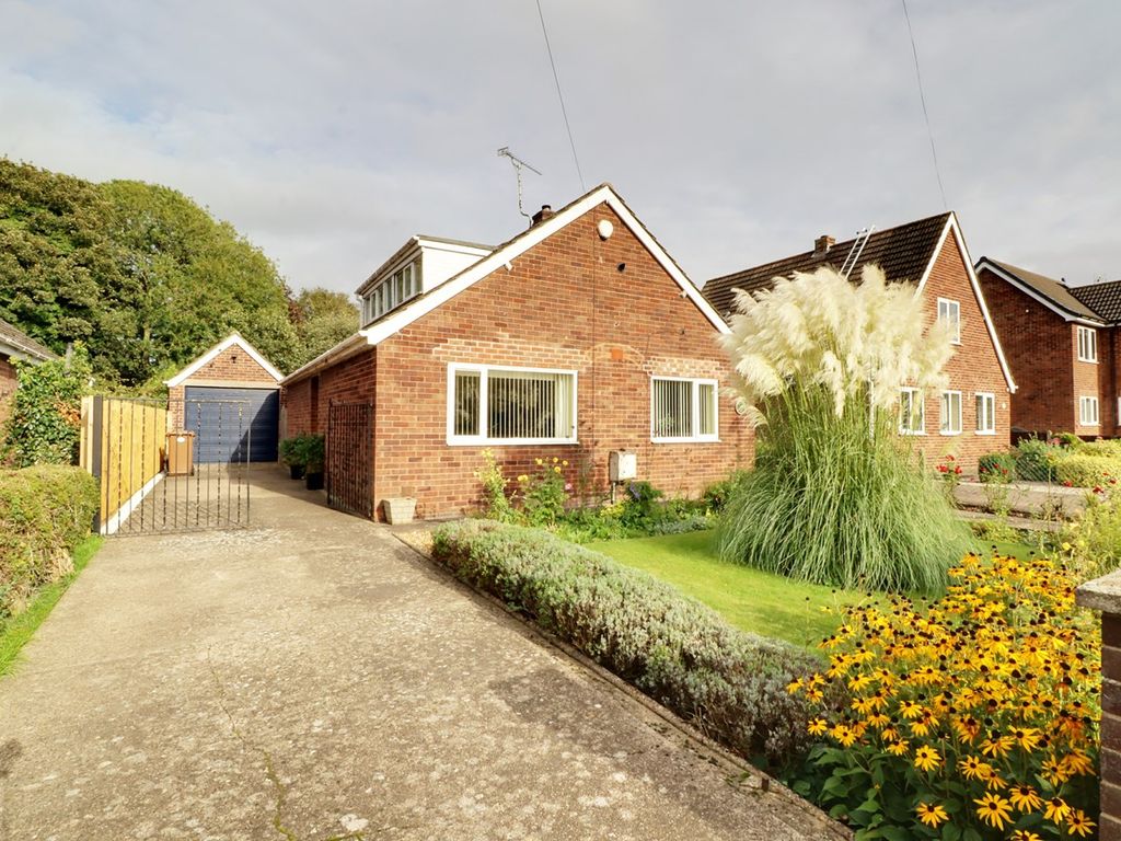 3 bed detached bungalow for sale in Manley Gardens, Brigg DN20, £