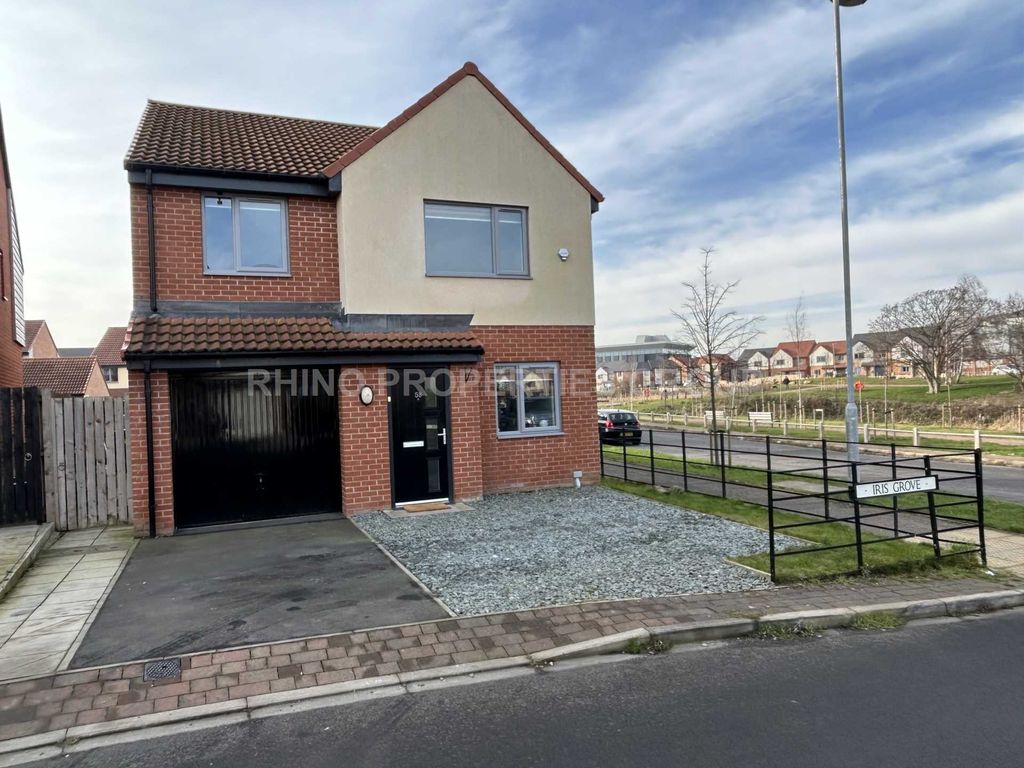3 bed detached house for sale in Iris Grove, Darlington DL1 Zoopla