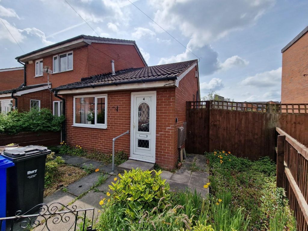 1 bed semidetached bungalow for sale in 4 Nuttall Street, Bury BL9 Zoopla