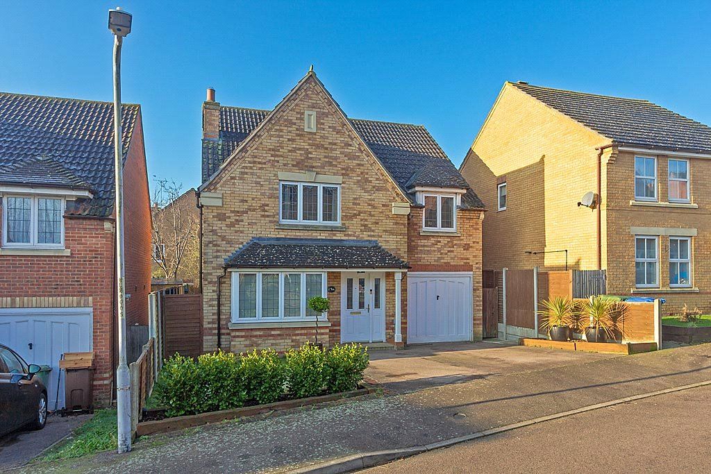 4 bed detached house for sale in Lorimar Court, Sittingbourne, Kent