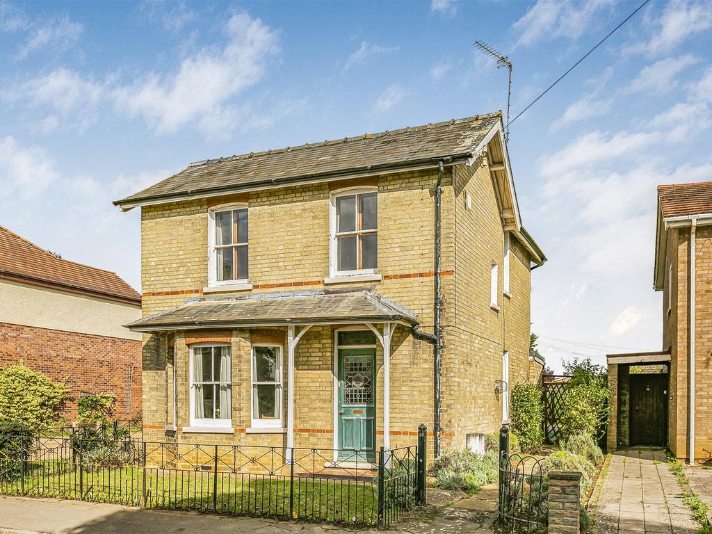 3 bed detached house for sale in Rampton Road, Cottenham, Cambridge