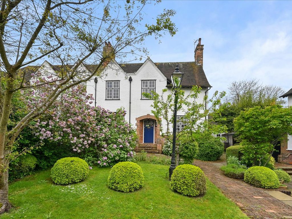 4 bed semidetached house for sale in Crescent, Ealing, London W5, £1,400,000 Zoopla