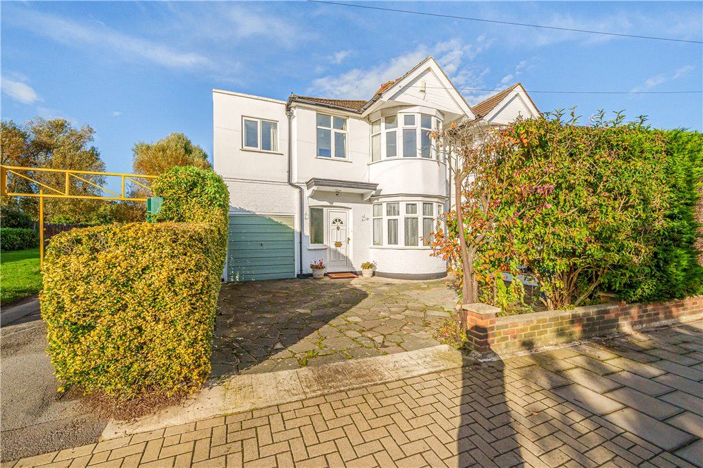 5 bed semidetached house for sale in Weighton Road, Harrow, Middlesex