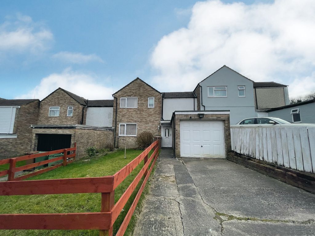 3 bed terraced house for sale in Llewellyn Drive, Caerphilly CF83 Zoopla