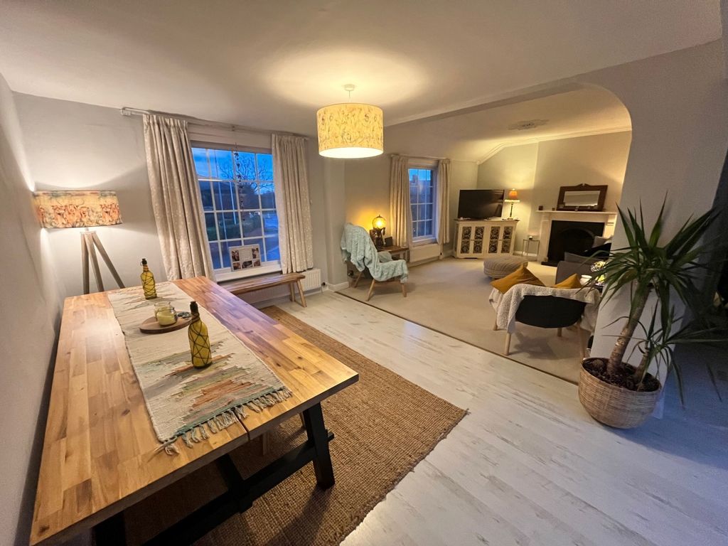 2 bed terraced house to rent in Nuthurst Gardens, Nantwich, Cheshire