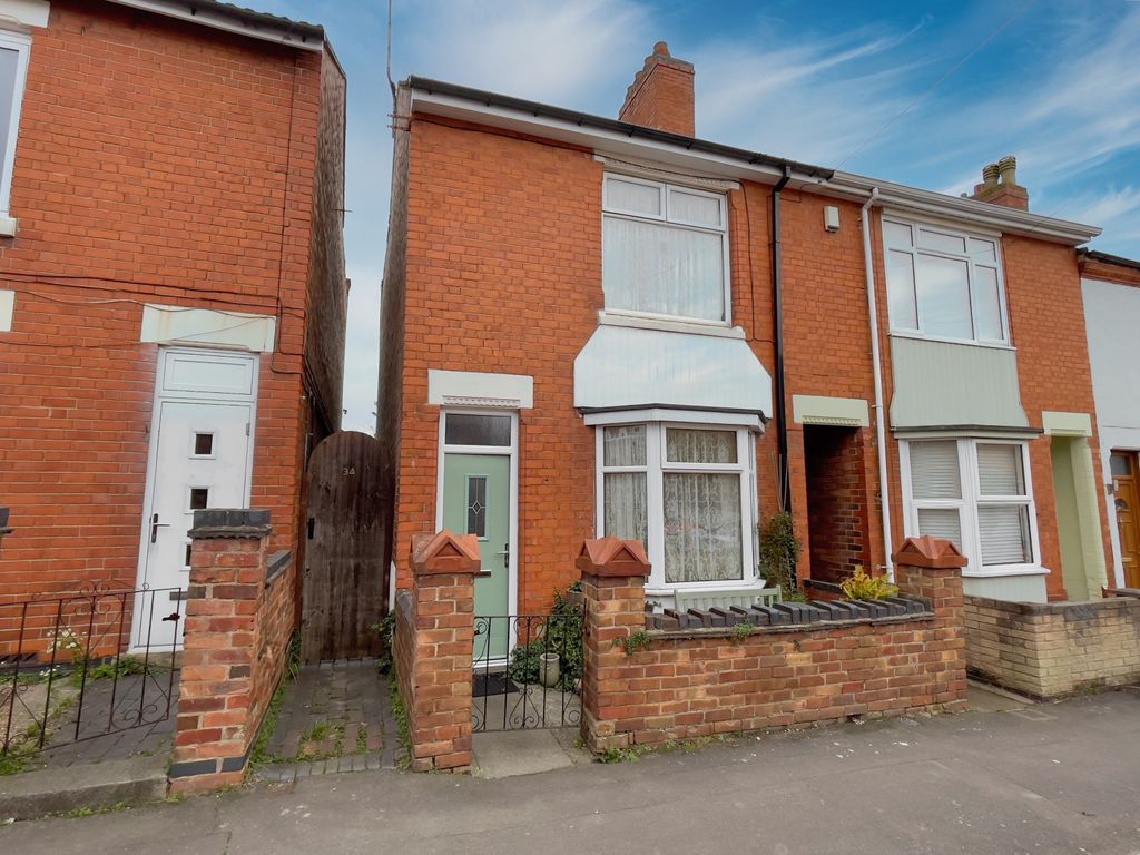 2 bed end terrace house for sale in Crescent Road, Hugglescote LE67, £