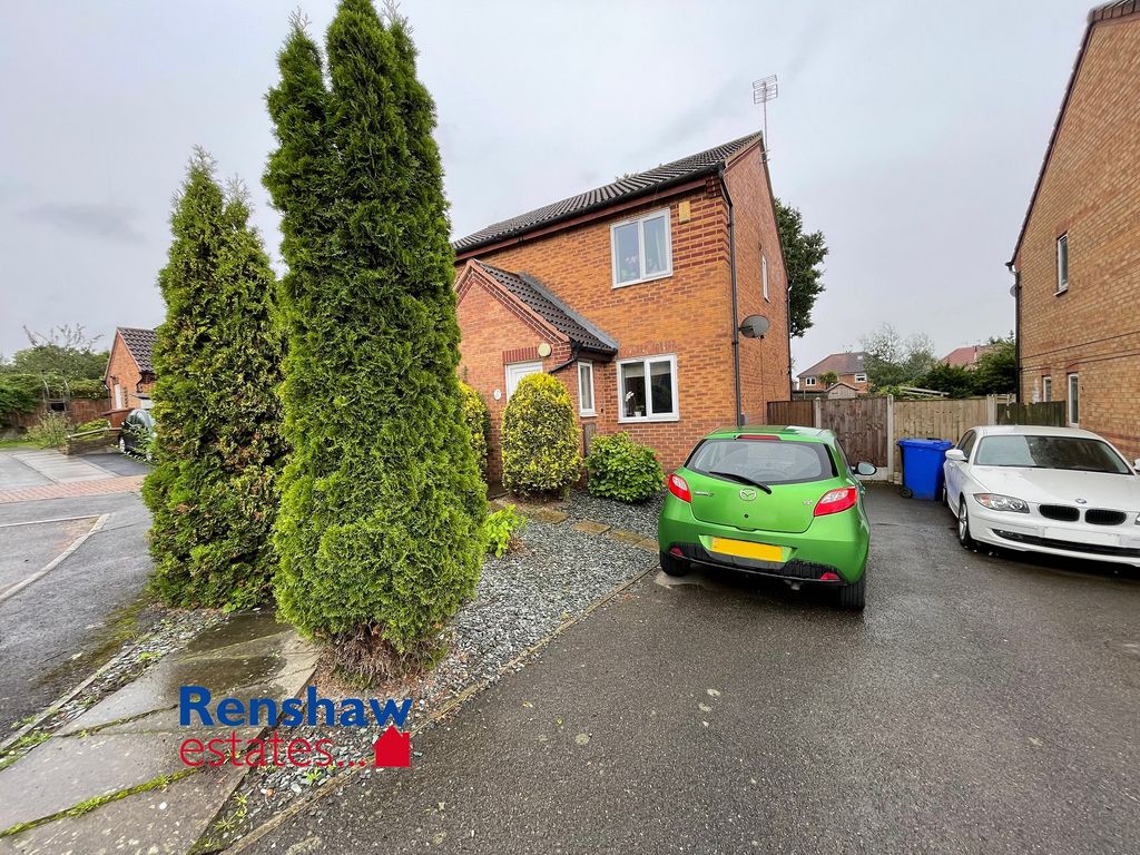2 bed semidetached house to rent in Thistle Road, Ilkeston, Derbyshire