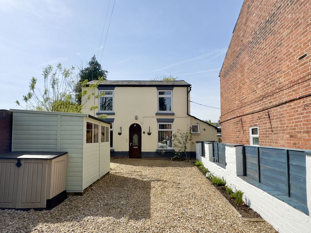 2 bed detached house for sale in Holford Street, Congleton CW12, £