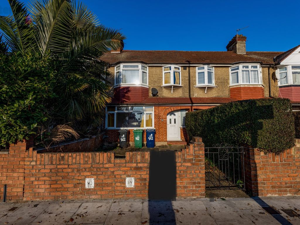 3 bed terraced house for sale in Bilton Road, Perivale, Greenford UB6