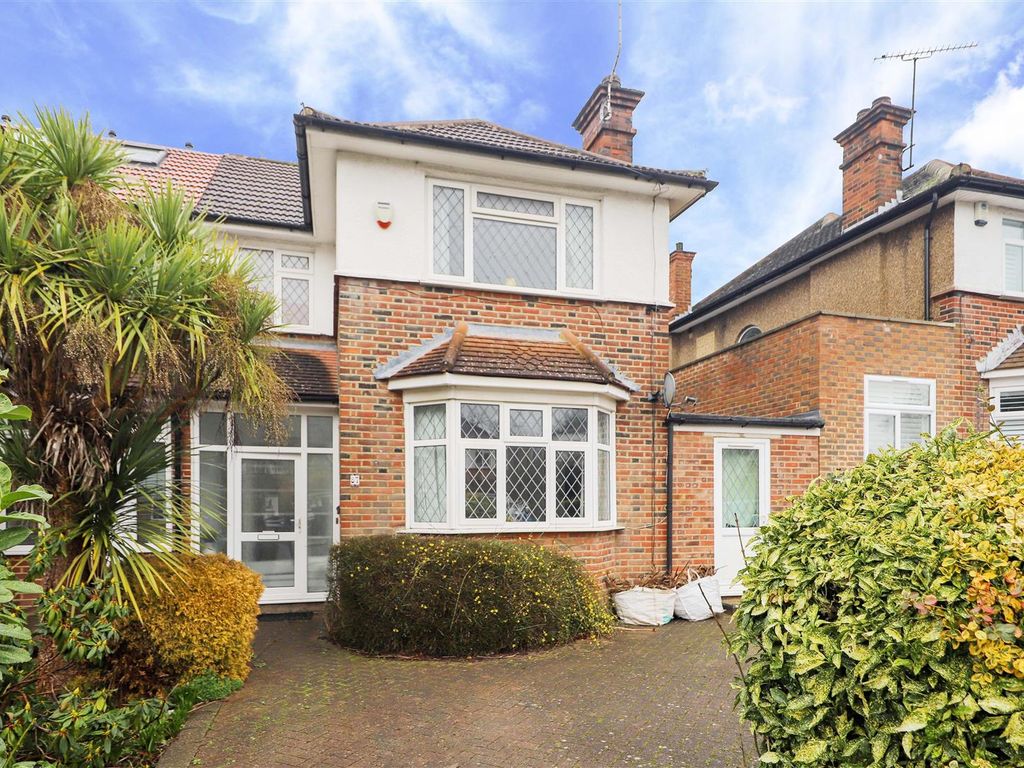 3 bed semidetached house for sale in Tolcarne Drive, Northwood Hill