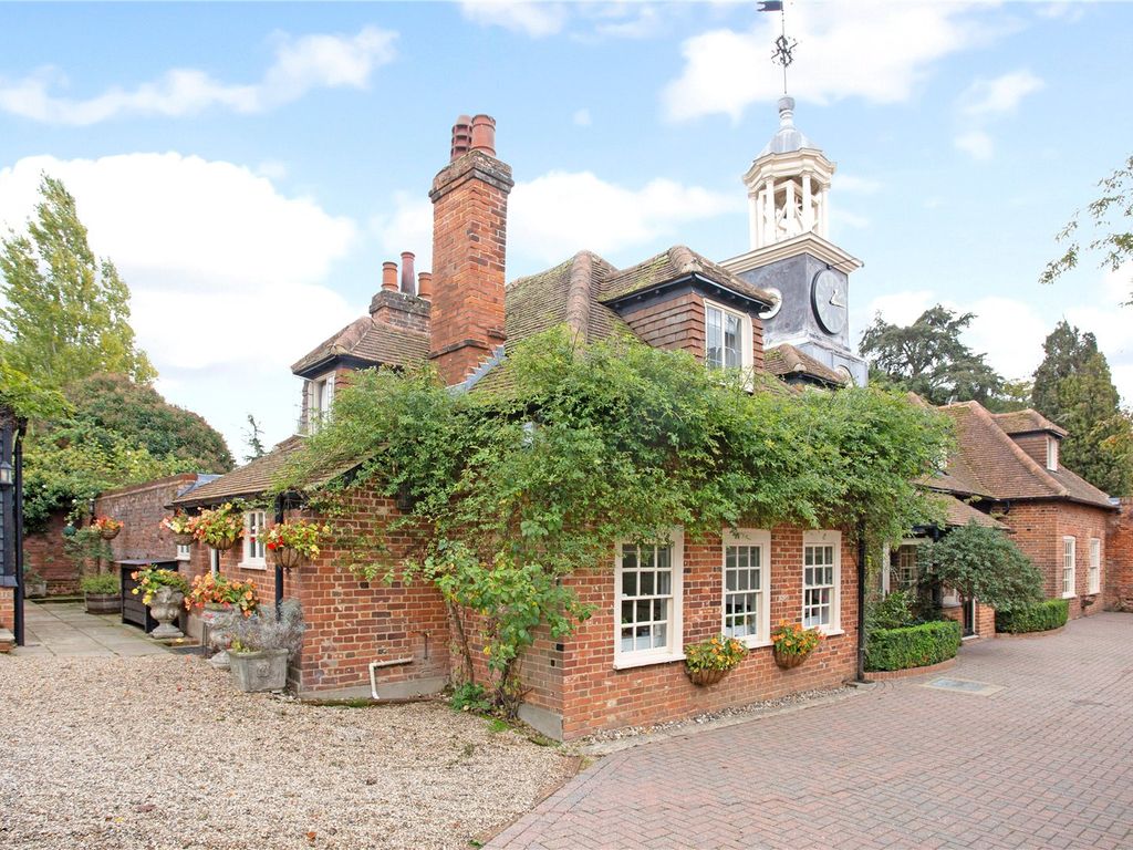 4 bed detached house for sale in Pound Lane, Ugley, Stortford