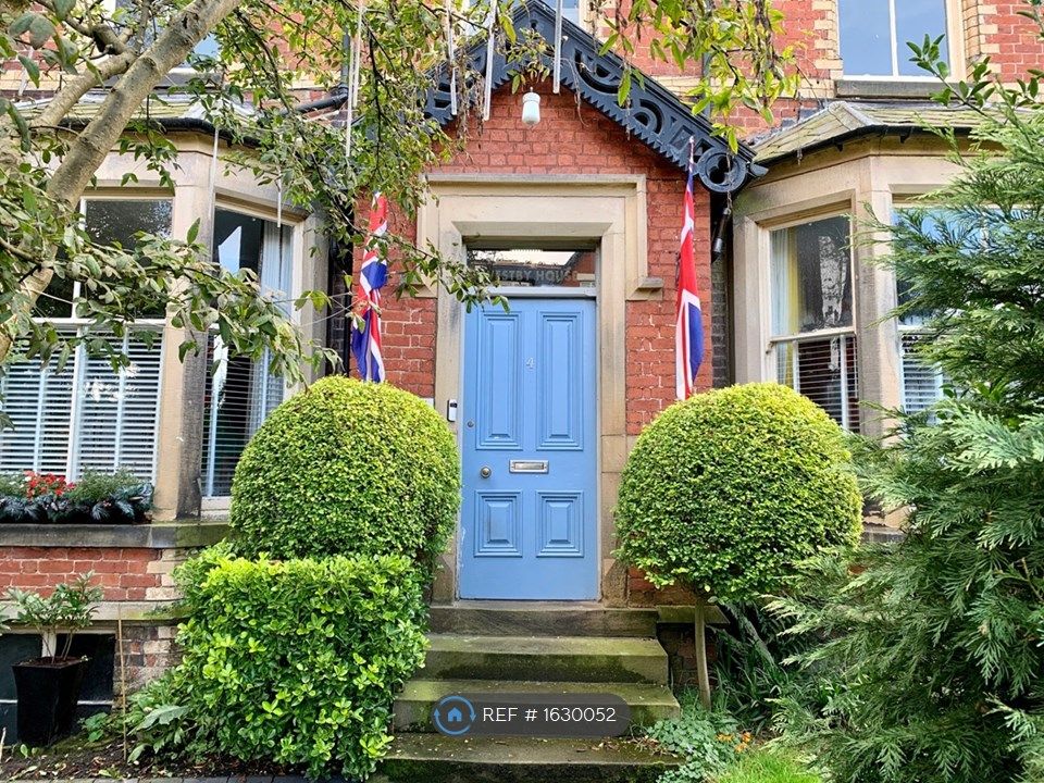 2 bed flat to rent in Upper Westby Street, Lytham St. Annes FY8 Zoopla