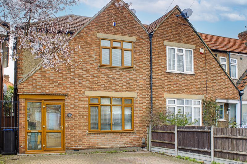3 bed end terrace house for sale in Ashford Crescent, Enfield EN3 Zoopla