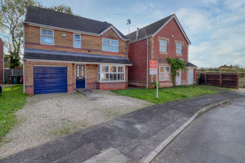 4 bed detached house for sale in Roman Way, Scunthorpe DN17, £254,000