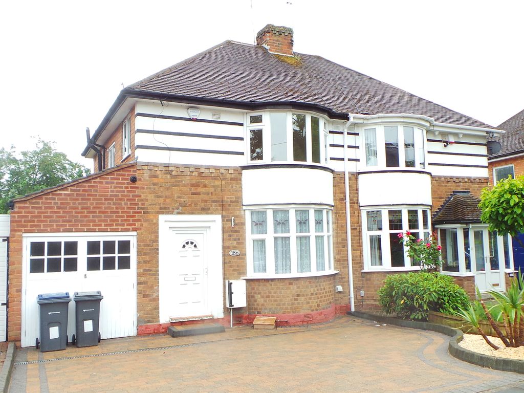3 bed semidetached house to rent in Colebourne Road, Birmingham B13