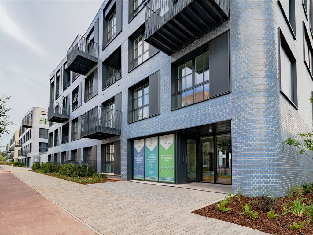 2 bed flat to rent in Turing Way, Cambridge CB3 - Zoopla