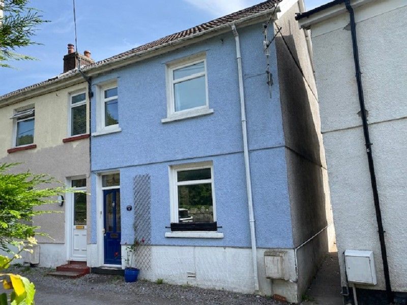 3 bed end terrace house for sale in Watkins Terrace, Abercrave, Swansea