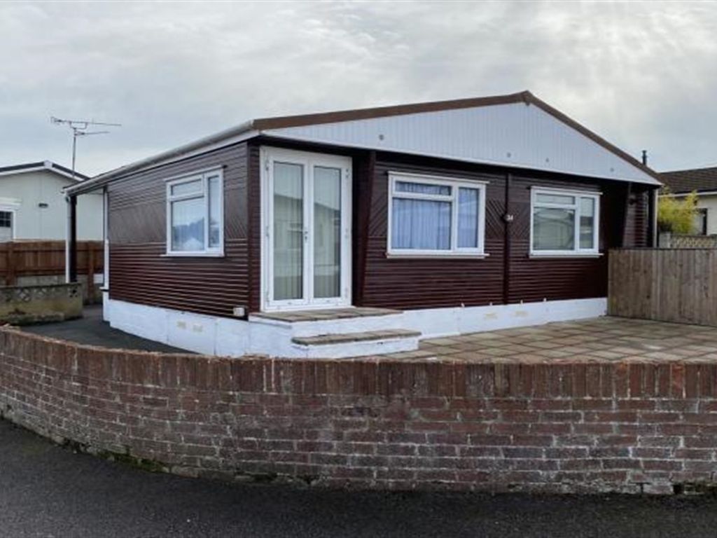 2 bed detached bungalow to rent in 24 Nutbourne Park, Nutbourne