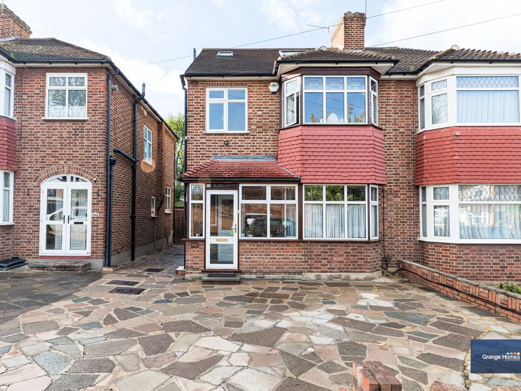 4 bed semidetached house for sale in Amberley Road, Enfield EN1 Zoopla