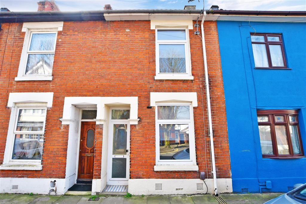 3 bed terraced house for sale in newcome road, portsmouth, hampshire po1