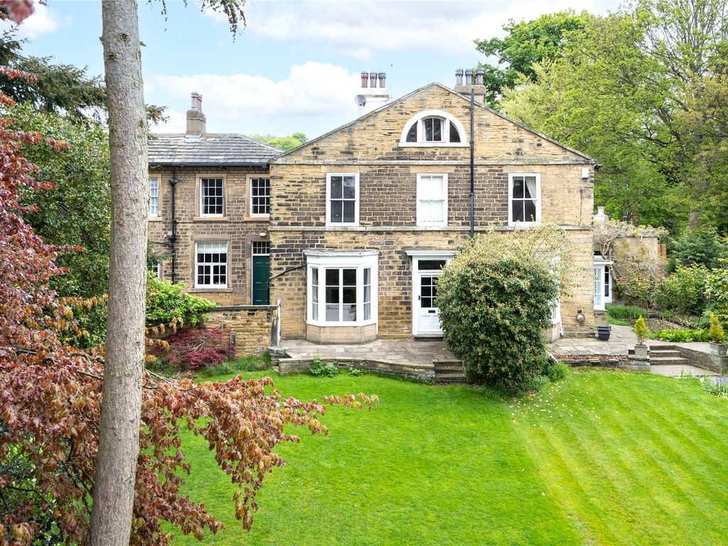 4 bed terraced house for sale in Henconner Lane, Chapel Allerton, Leeds