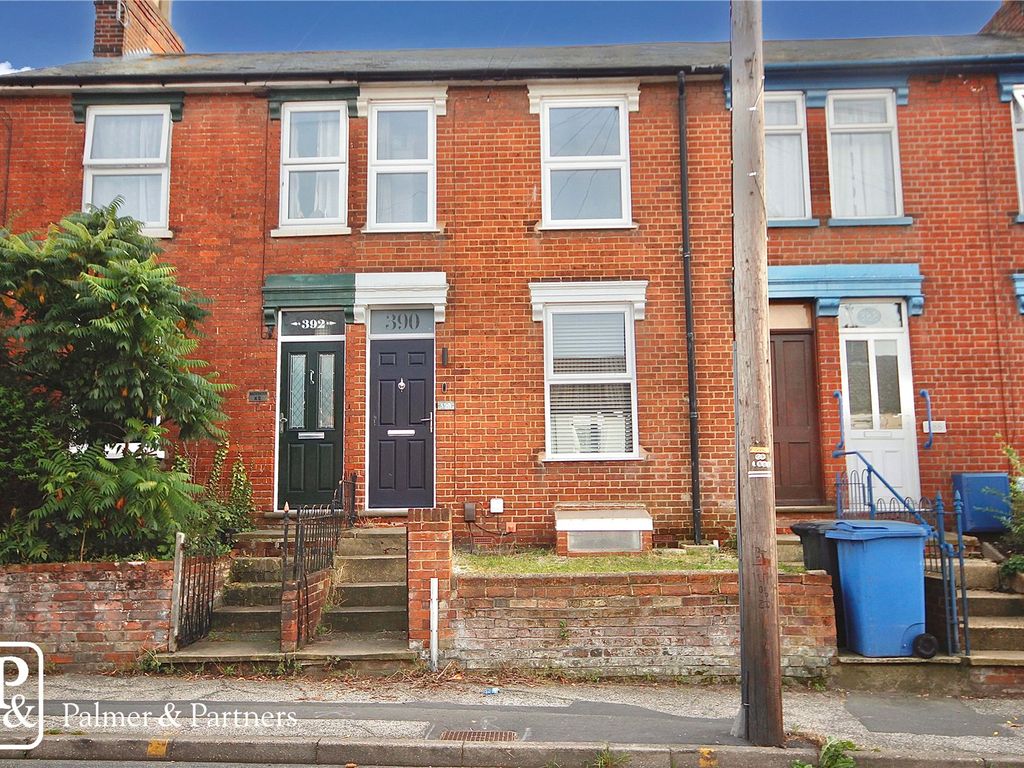 3 bed terraced house for sale in Woodbridge Road, Ipswich, Suffolk IP4