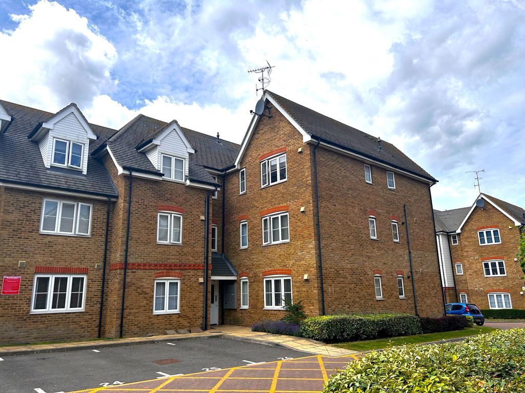 2 bed flat to rent in Wherry Close, Margate CT9 Zoopla