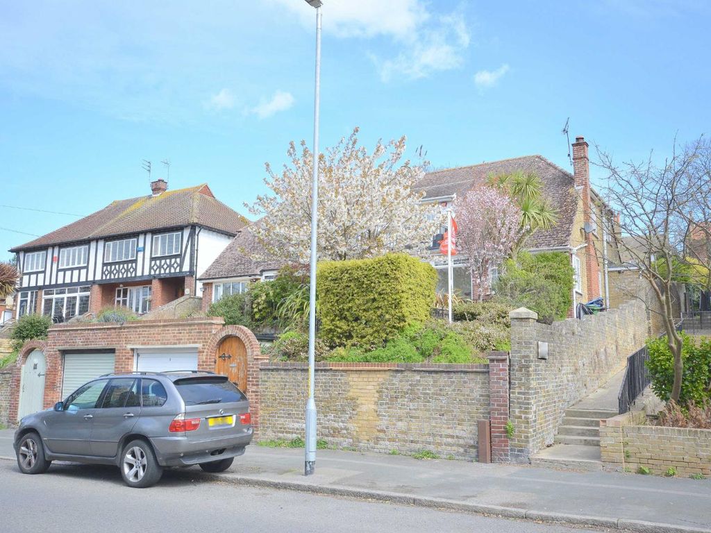 4 bed semidetached house for sale in Dane Road, Margate, Kent CT9 Zoopla