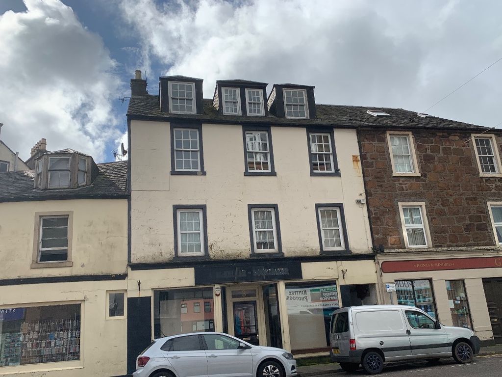 3 bed flat for sale in Longrow, Campbeltown PA28, £125,000 Zoopla