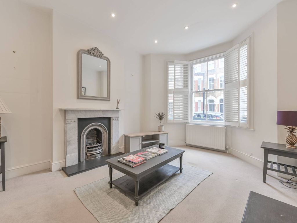 2 bed flat for sale in Heyford Avenue, Vauxhall, London SW8 Zoopla