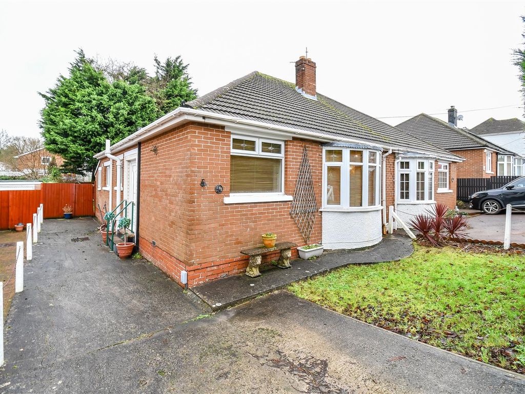 2 bed semidetached bungalow for sale in Pontypridd Road, Barry CF62, £