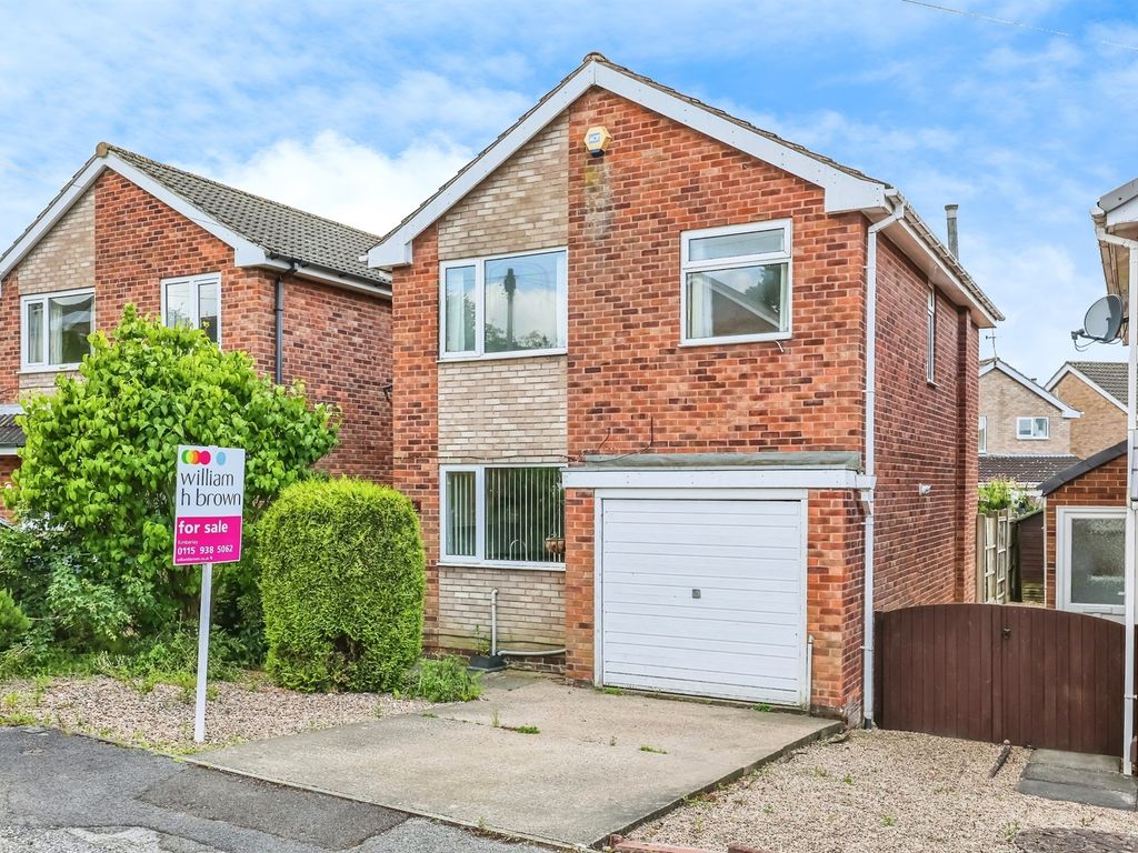 3 bed detached house for sale in Bosworth Drive, Newthorpe, Nottingham