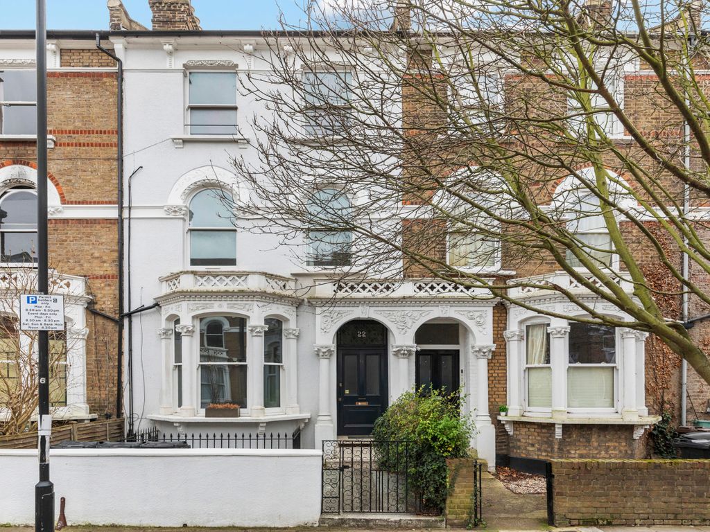 2 bed flat for sale in Digby Crescent, London N4, £775,000 Zoopla