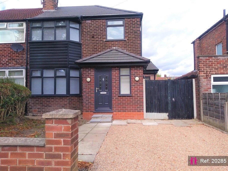 3 bed semidetached house for sale in Derwent Road, Urmston, Manchester