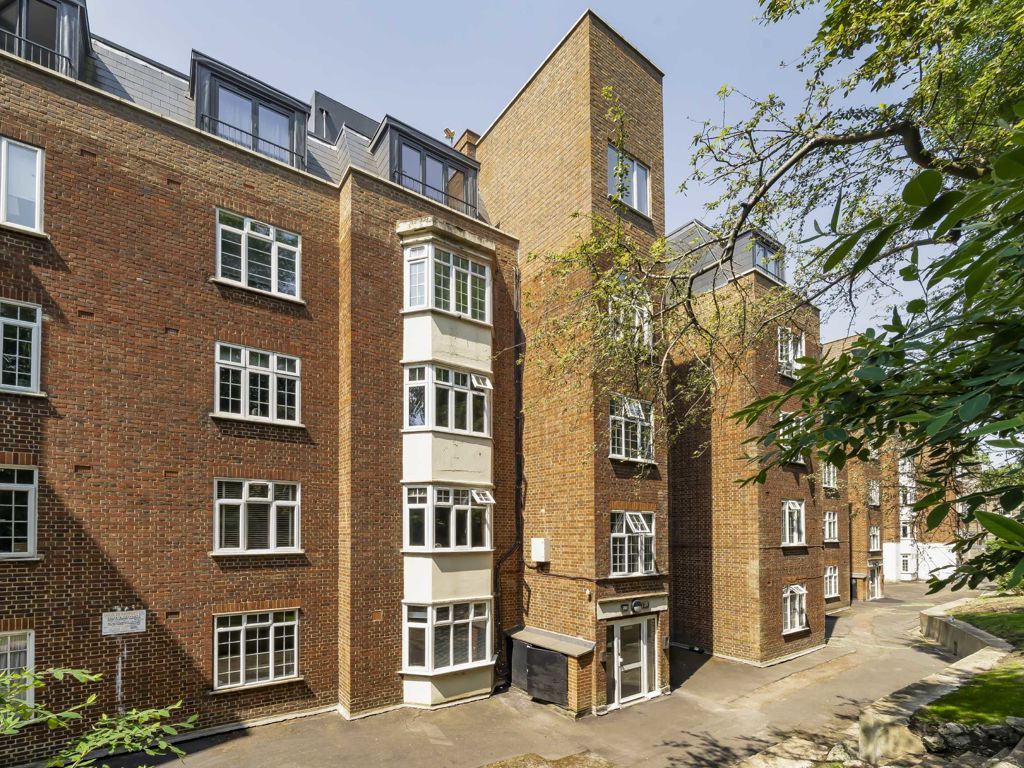 3 bed flat to rent in Finchley Road, London NW3 Zoopla