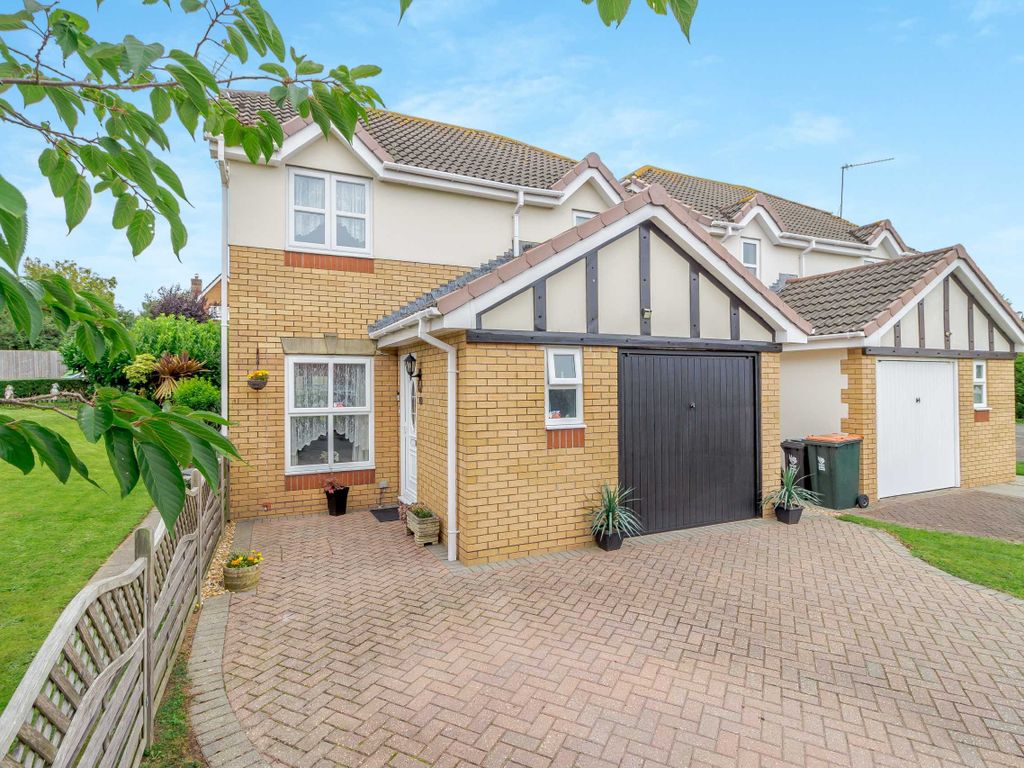 3 bed detached house for sale in Bramley Close, Langstone, Newport NP18